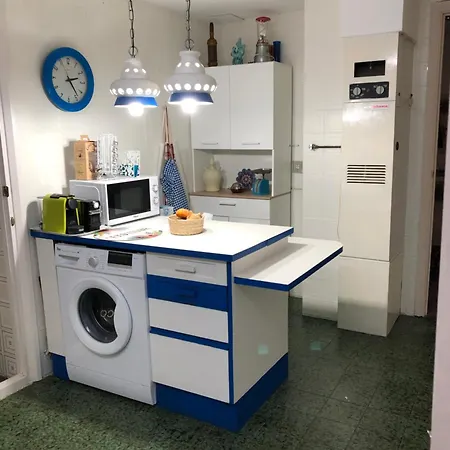 Apartment 100 Metros